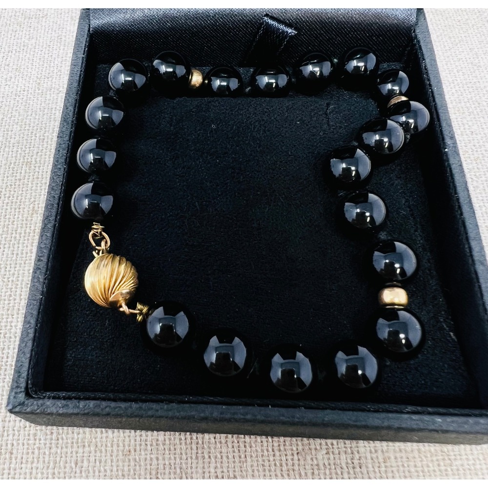 Vintage 14K Yellow Gold Black Onyx Bead Hand Knotted Bracelet Ribbed Clasp